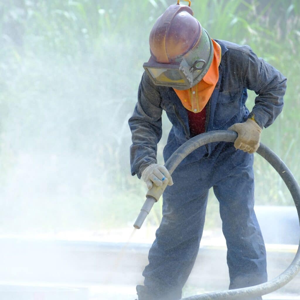 enlever la peinture sur metal